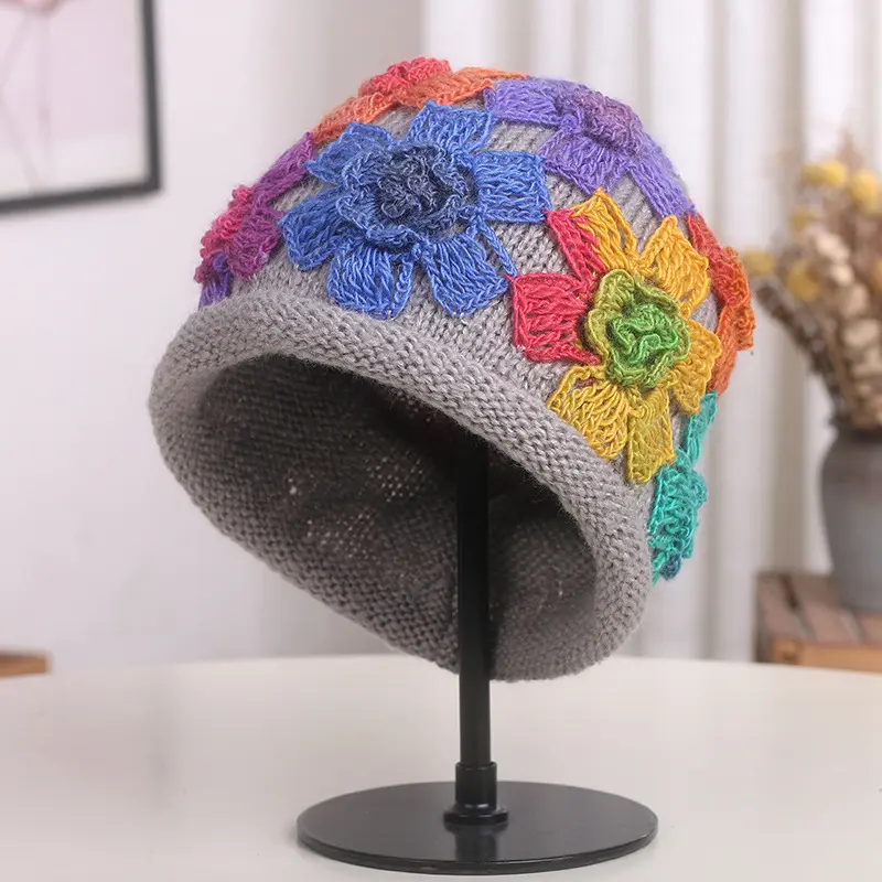Gradient Colored Flower Handmade Knitted Pile Cap, Ethnic Style Retro Elegant Autumn And Winter Warm Woolen Hat Hollowed Out Hat