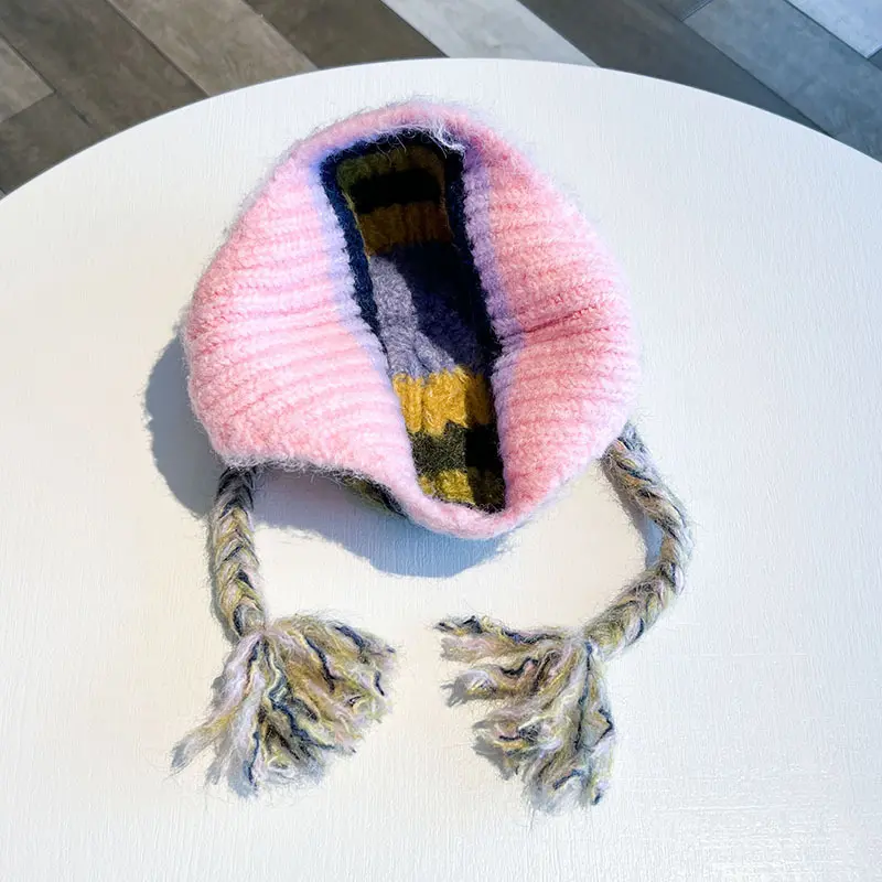 New Fashionable Plush Hat for Children, Cute Braided Ear Protection Hat, Autumn and Winter Soft and Sticky Knitted Yarn Hat