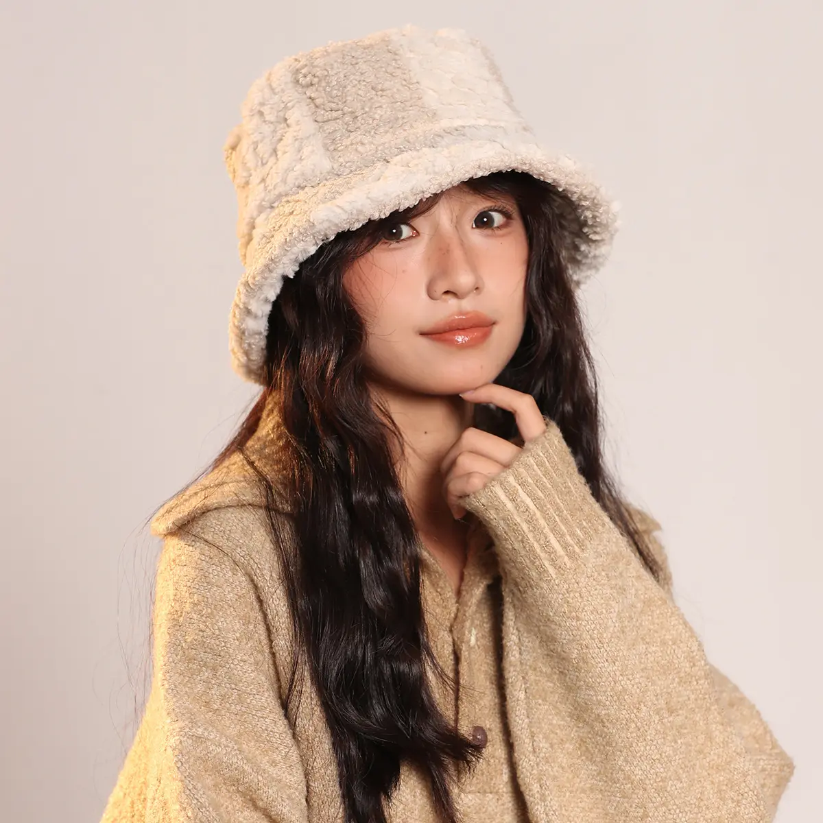 New Autumn and Winter Imitation Lamb Wool Color Blocked Fisherman Hat, Warm and Cold Proof Basin Hat, Water Bucket Hat