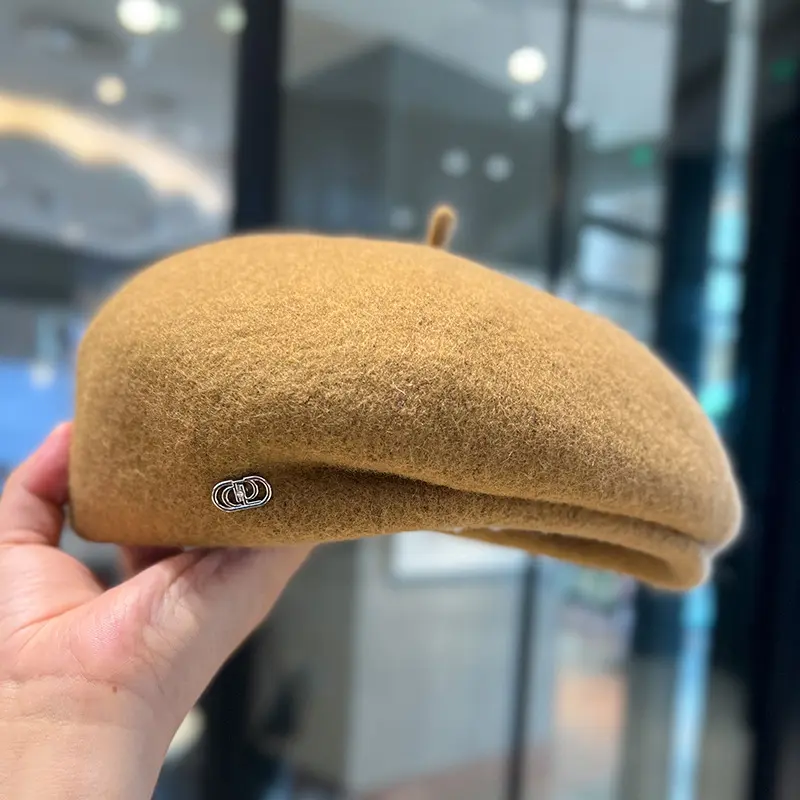 Spring and Autumn Fashion Beret Women's Autumn and Winter Woolen Robe Hat Korean Style Design Painter's Hat