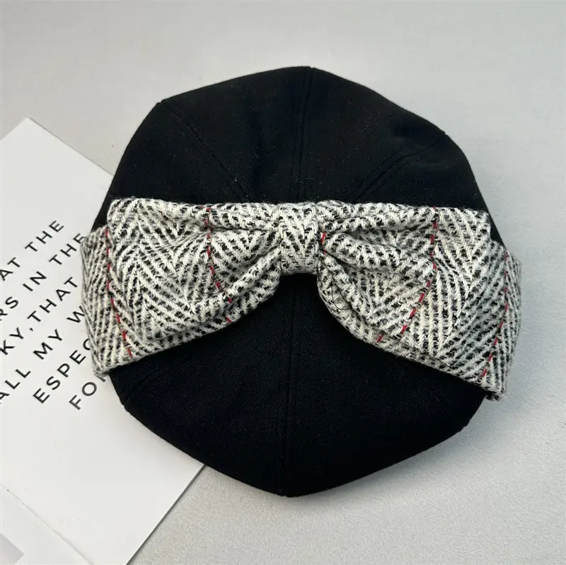 Winter New Woolen Plaid Big Bow Warm Beret Children's Korean Version Fashionable Face Enhancing Small Painter Hat