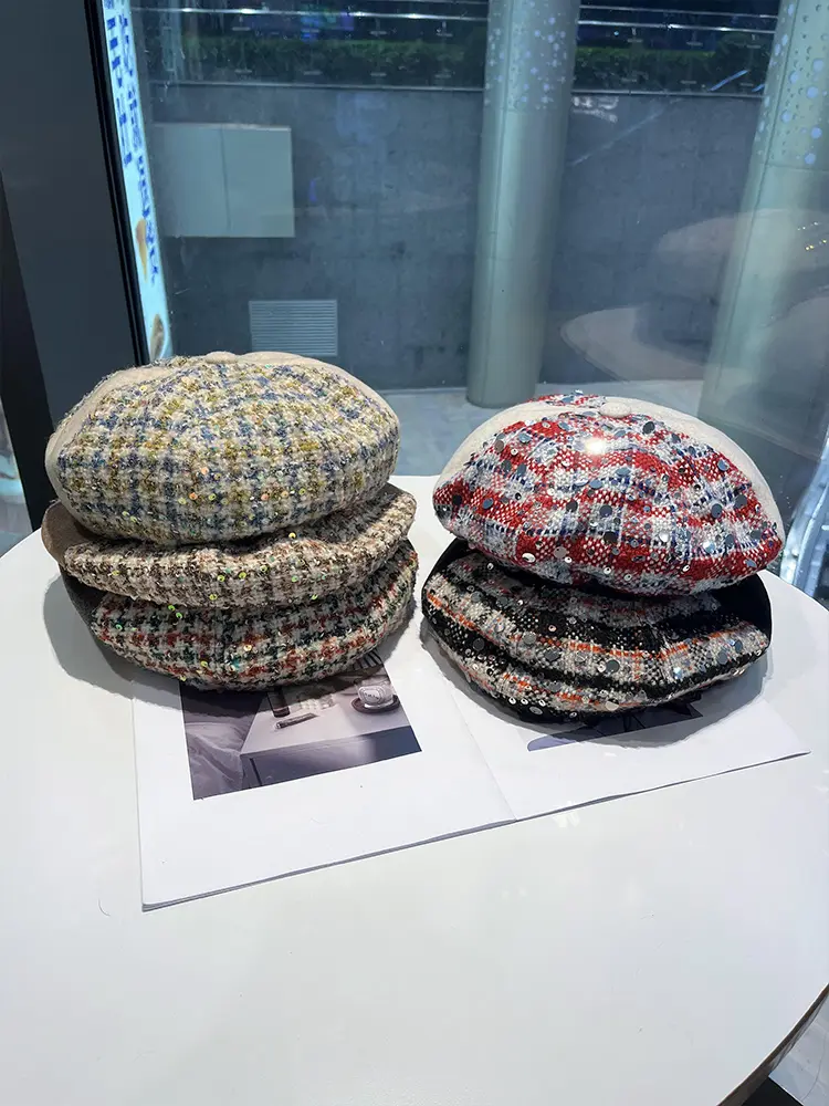 Korean Fashion Sequin Plaid Beret Women's Versatile Autumn And Winter Painter Hat Retro Temperament Octagonal Bud Hat
