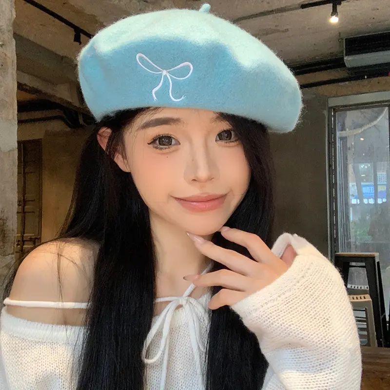 Korean Version Cute Bow Embroidered Wool Beret For CChildren, Versatile in Autumn And Winter, Showing Off Face, Small Artist Hat