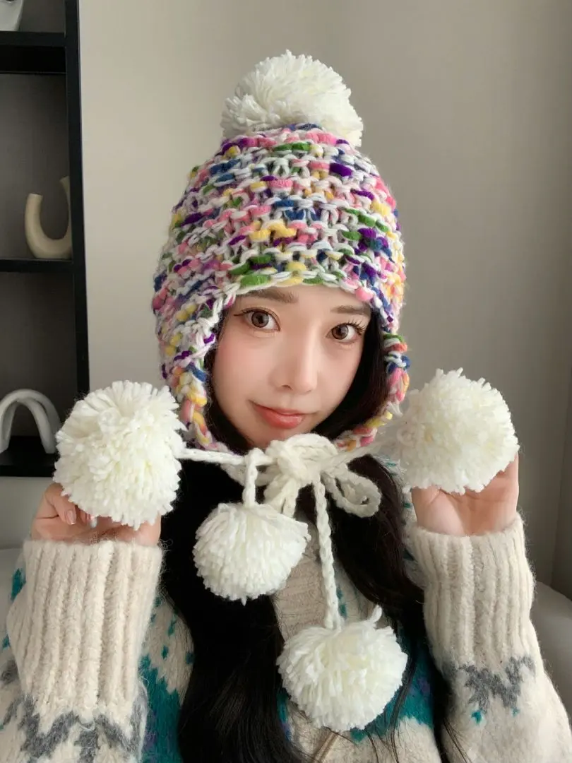 New Fashion Versatile Knitted Wool Hat for Women Autumn/Winter Japanese Colored Tassel Ball Warm Hoodie Head Cap Baotou Cap