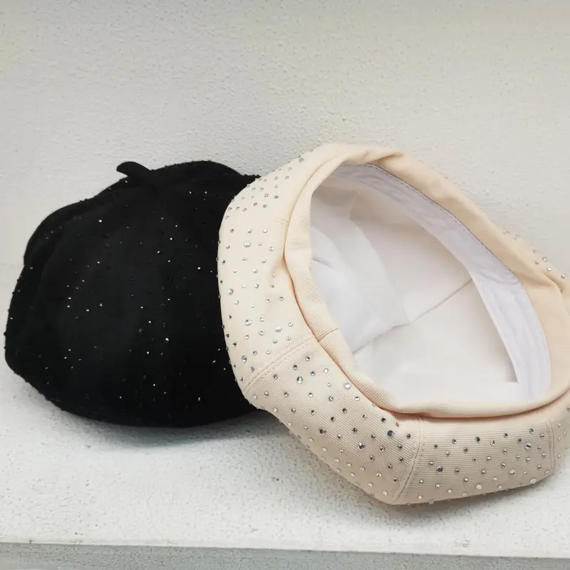 Xiaoxiangfeng Starry Sky Water Diamond Beret Women's Leisure Versatile Staircase Painter's Hat Western Octagonal Bud Hat