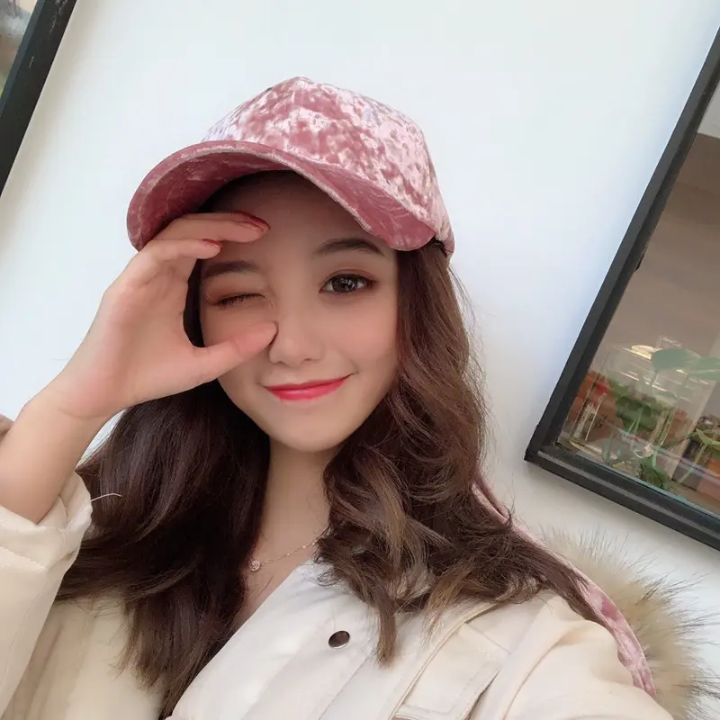 Korean Autumn And Winter Gold Velvet Baseball Cap, Solid Color Versatile Duckbill Cap, Casual And Fashionable Couple Hat