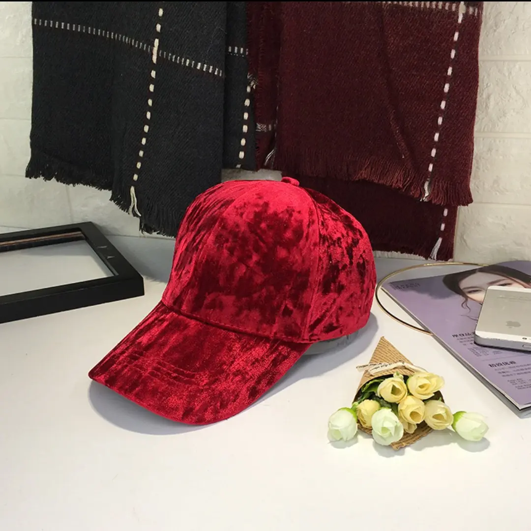 Korean Autumn And Winter Gold Velvet Baseball Cap, Solid Color Versatile Duckbill Cap, Casual And Fashionable Couple Hat