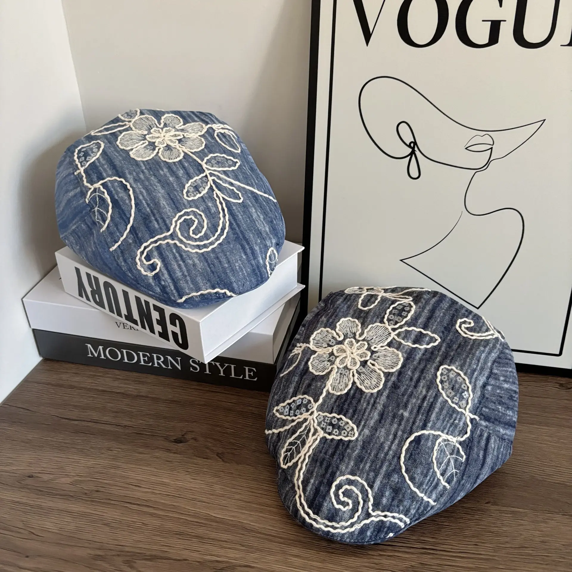 Japanese Embroidered Flower Sparkling Cowboy Duck Tongue Hat Fashionable and Versatile Bow Water Diamond Forward Hat
