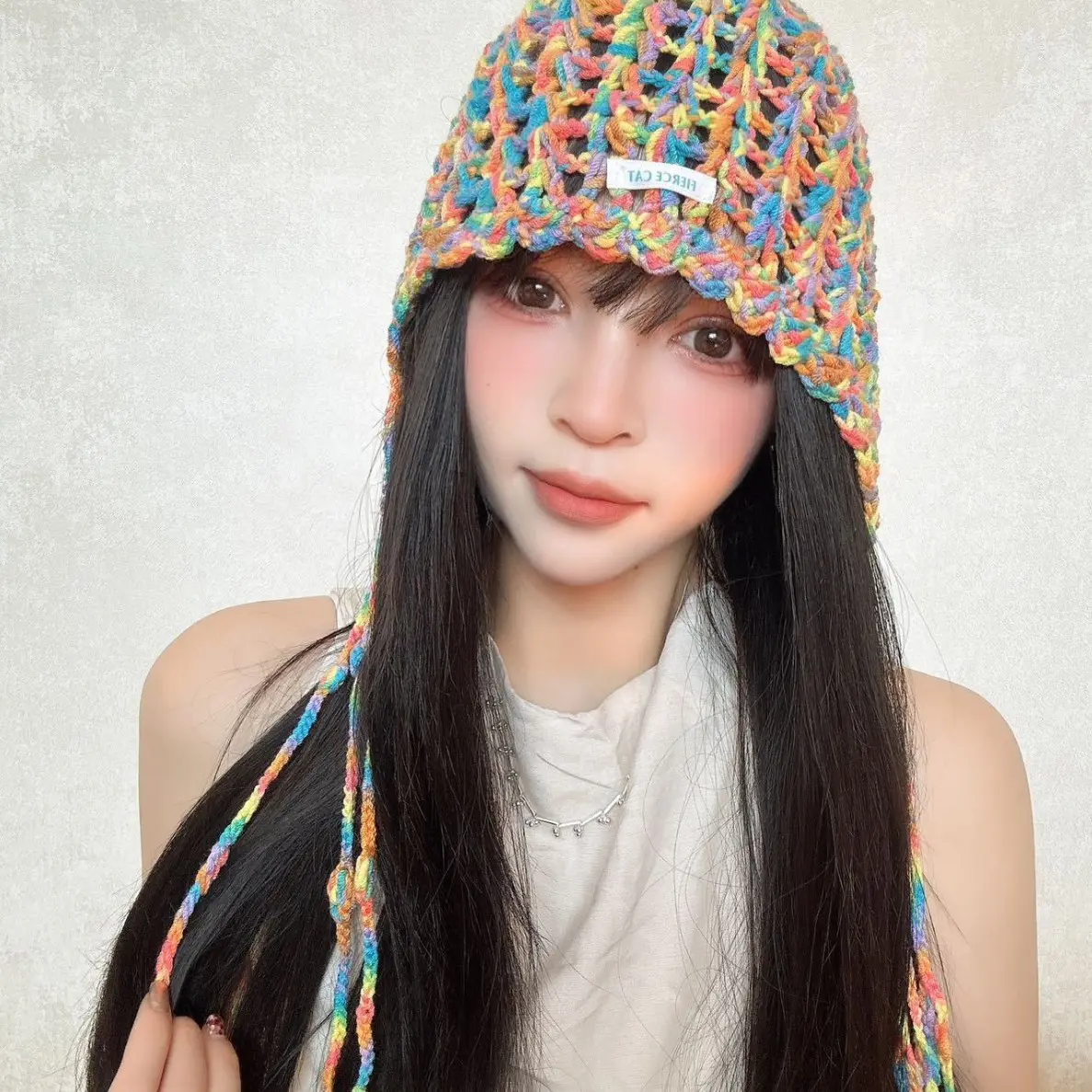 Fashionable Tassel Versatile Hollow Top Hat for Women's Personality, Sweet and Cool Knitted Yarn Hat, Korean Pullover Hat