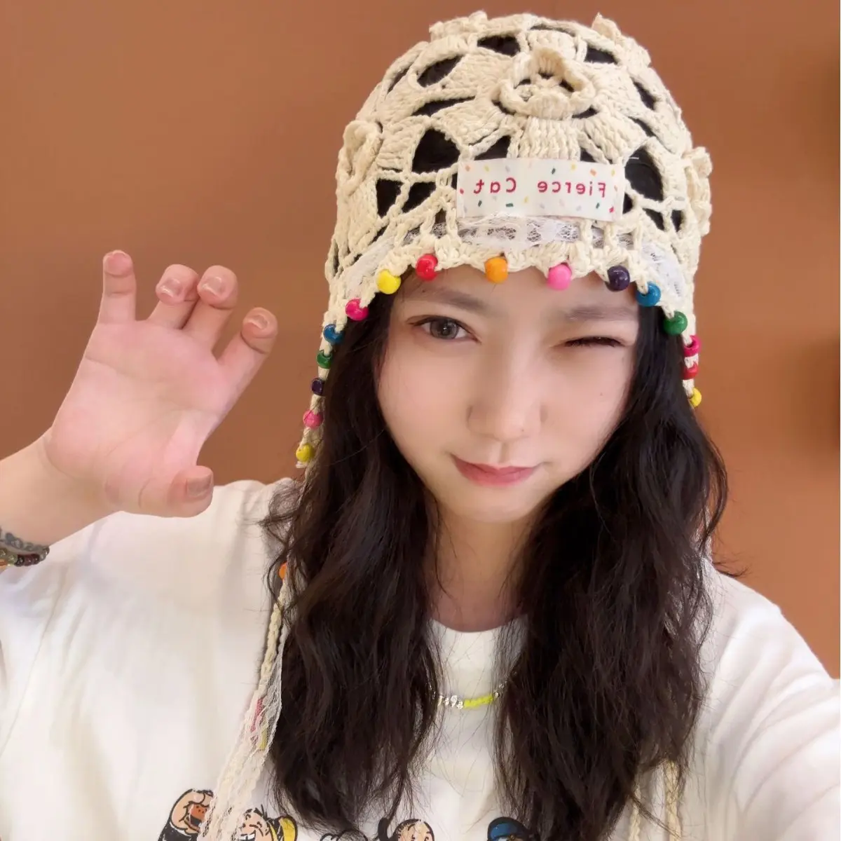 New Color Wooden Bead Tassel Knitted Hat for Women, Handmade Woven Hat, Thin Cut Hollow Ethnic Style Toe Cap
