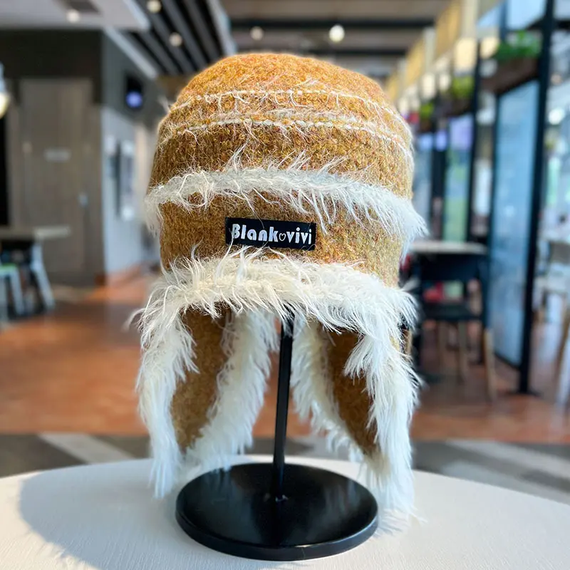 Korean Version Neck Protection Plush Hat, Children's Autumn and Winter Warm Ear Protection Knitted Hat, Fashionable Toe Cap