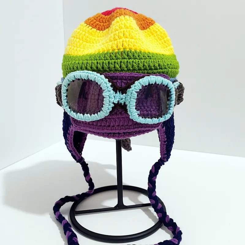 2025 Korean Version New Glasses Yarn Hat for Children, Cute and Small Face, Versatile Ear Protection, Flying Lei Feng Hat
