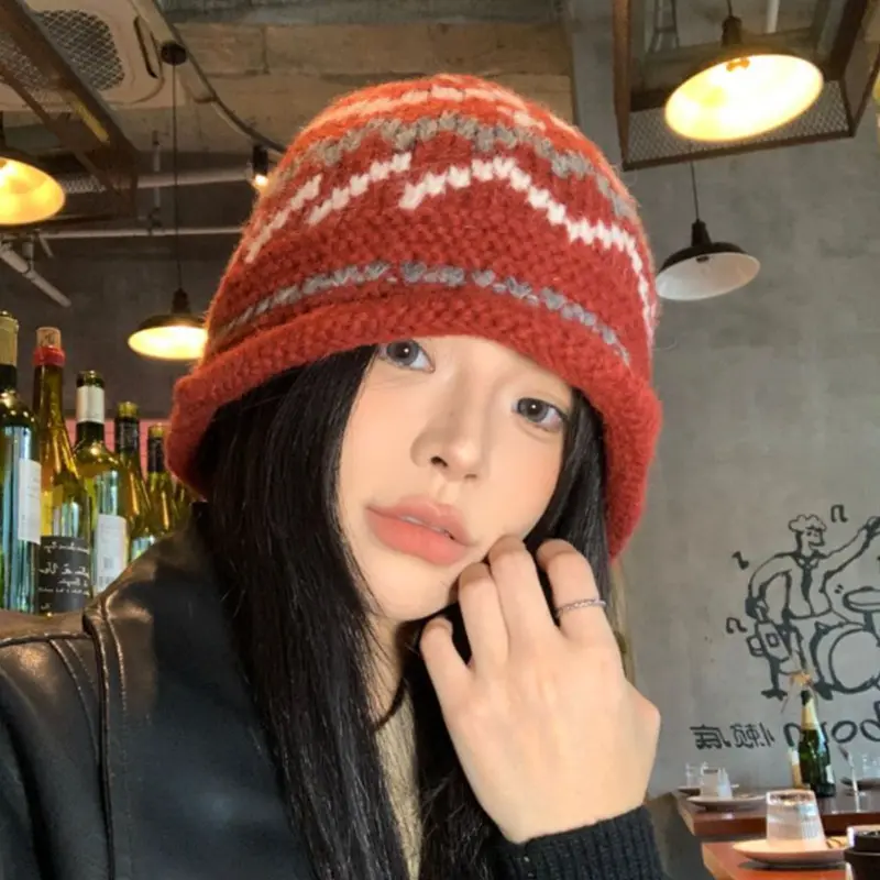 Autumn and Winter New Fel Island Style Jacquard Knitted Hat for Women, Fashionable and Versatile, Rolled Edge Yarn Fisherman Hat