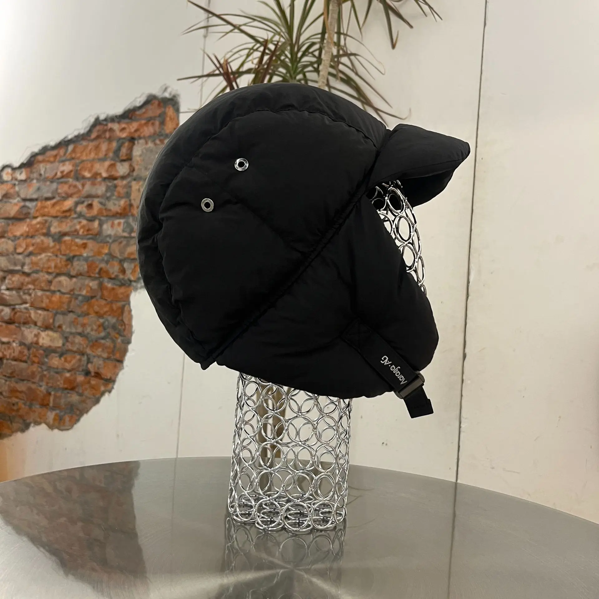 Winter Thick Warm Ear Protection Down Lei Feng Hat, Niche Korean Retro Cold Proof Outdoor Skiing and Cycling Flying Hat
