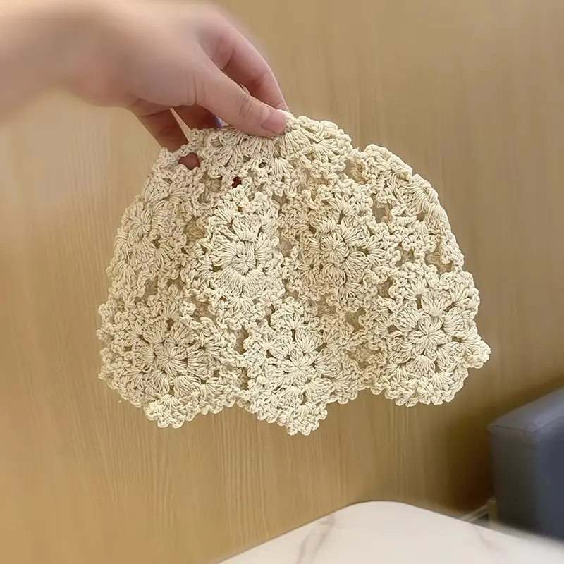 Breathable Hollowed Out Knitted Hat Flowers Lace Beret Cap Fashion Casual Skullies Hat for Women