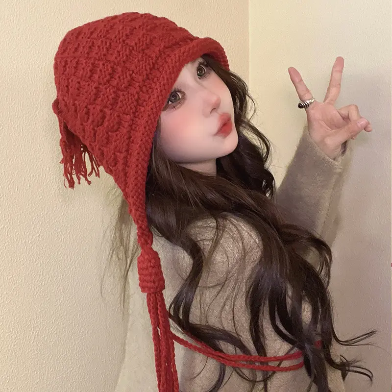 Autumn and Winter Warmth Caps, Woolen Tassels, Cute Pullover Caps, Handmade Knitted Ear Protection Caps