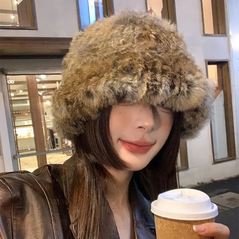 Rabbit Hair Hat Autumn and Winter Thickened Warmth and Cold Protection Hat Showy Face, Small Fur Ear Protection Fisherman's Hat