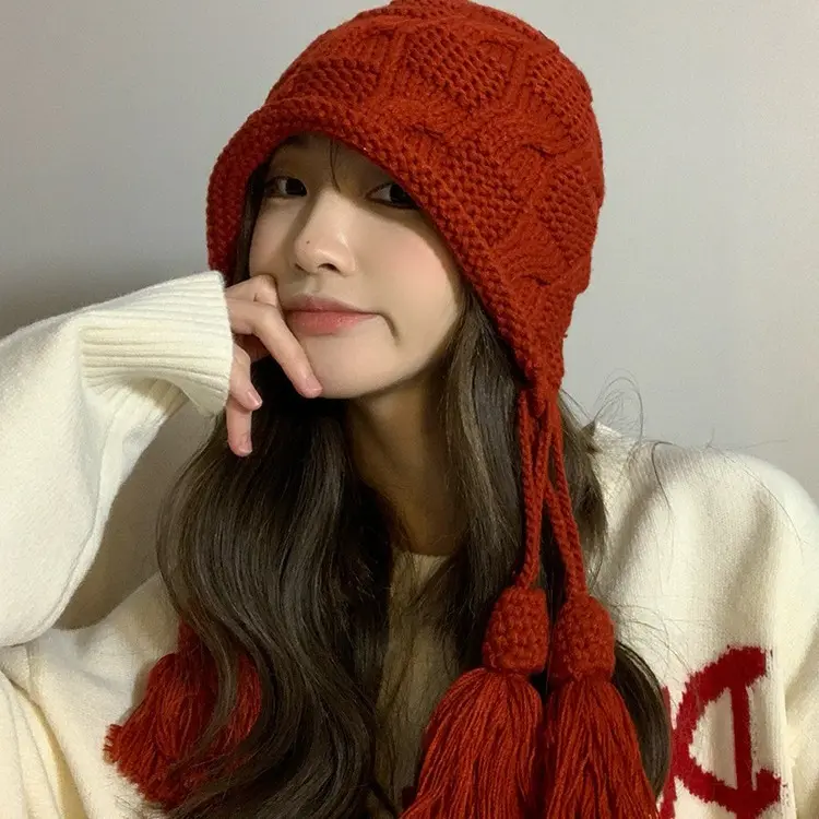 Autumn and Winter Tassel Knitted Hat Fashion New Product Sweet and Cute Woolen Hat Ear Protection Winter Pullover Hat