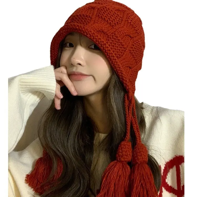 Autumn and Winter Tassel Knitted Hat Fashion New Product Sweet and Cute Woolen Hat Ear Protection Winter Pullover Hat