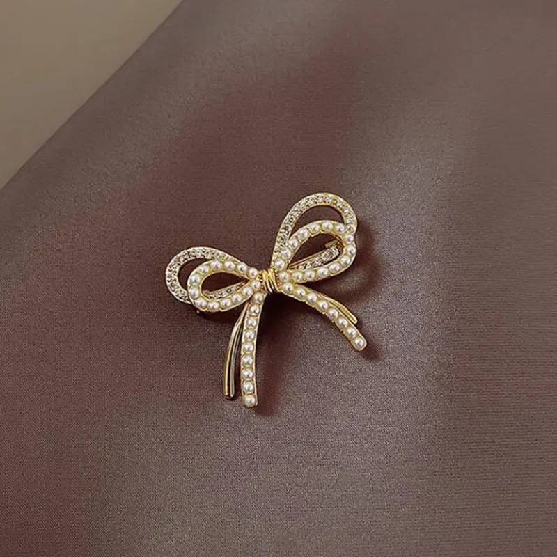 Ins Style Bowknot Pearl Light Luxury Brooch High-end Female Anti-light Corsage Fashion Fixed Clothes Pin Jewelry Accessories