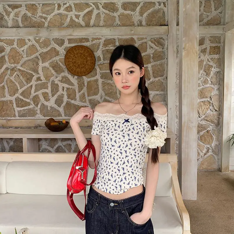 Summer Sweet Floral T-shirt Women's Sexy Lace Patchwork Off-shoulder Short Sleeve Slim Crop Top