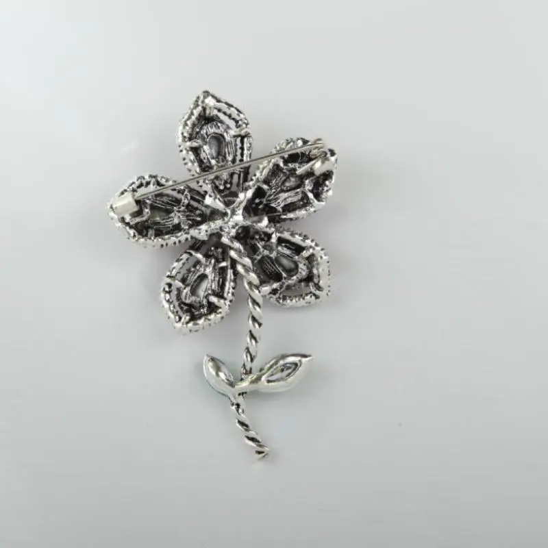 Vintage Luxury Rhinestone Crystals Flower Brooches For Women Clothing Coat Jewelry Accessries Gifts