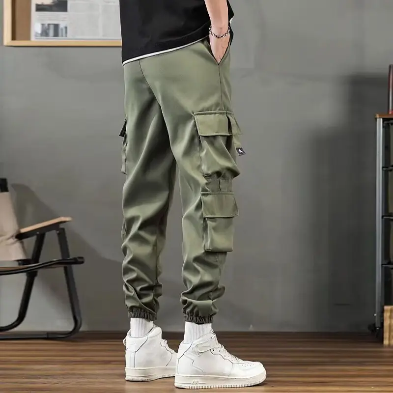 Men New Casual Cargo Pants Male Fashion American Style Multiple Pocket Loose Fit Pants High Street Loose Fit Plus Size Pants