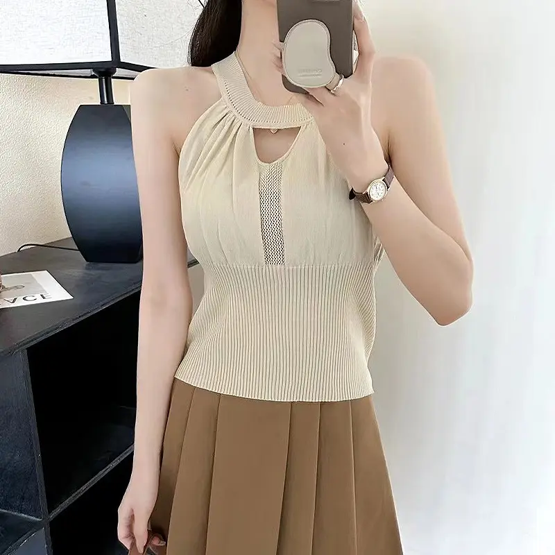 324