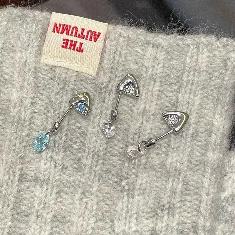 Exquisite Cat's Ear Droplet Shaped Pendant Zircon Ear Bone Nail Earring For Women Girls Trendy Body Piercing Accessories