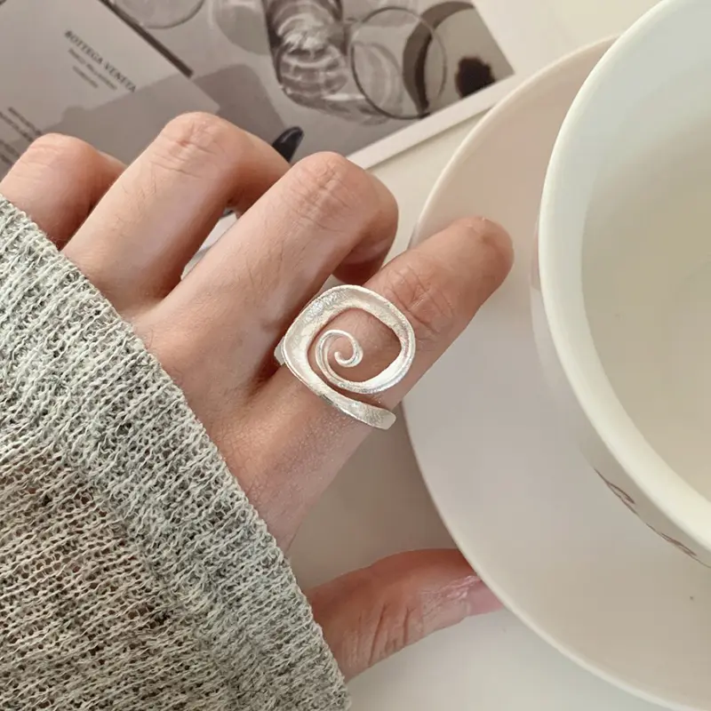 Geometric Spiral Rings For Women Minimalist Fashion Round Ring Fine Jewelry Gift
