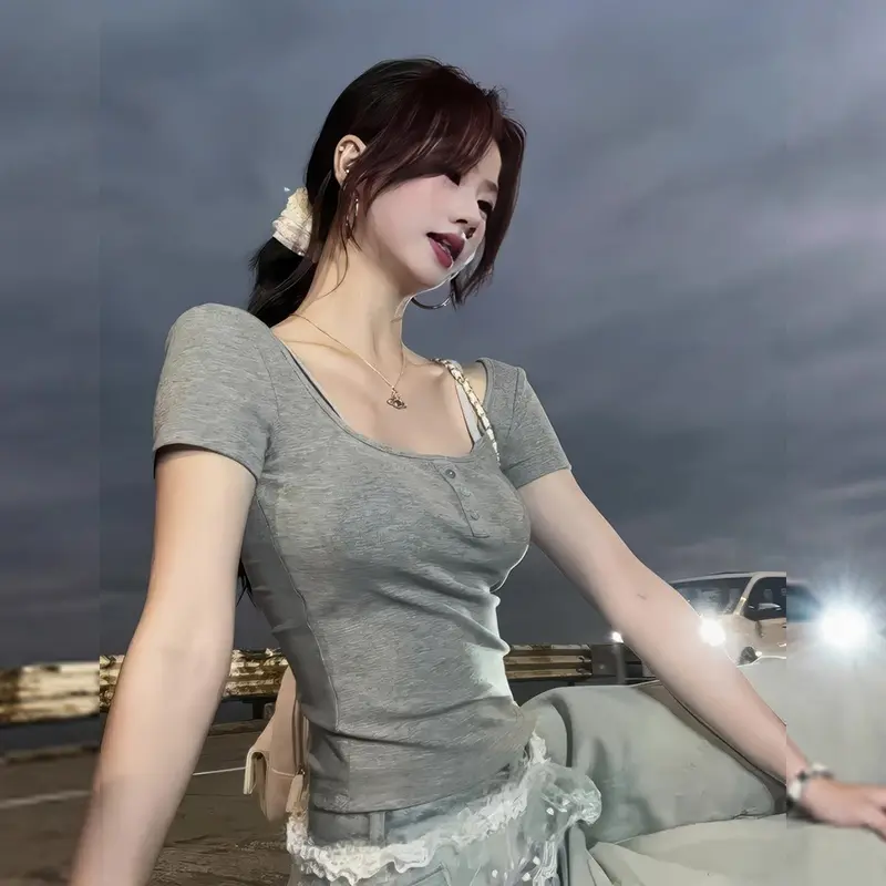 Square Collar Backless Short Sleeve T-Shirt Women Summer Chic Tops With Chest Pad