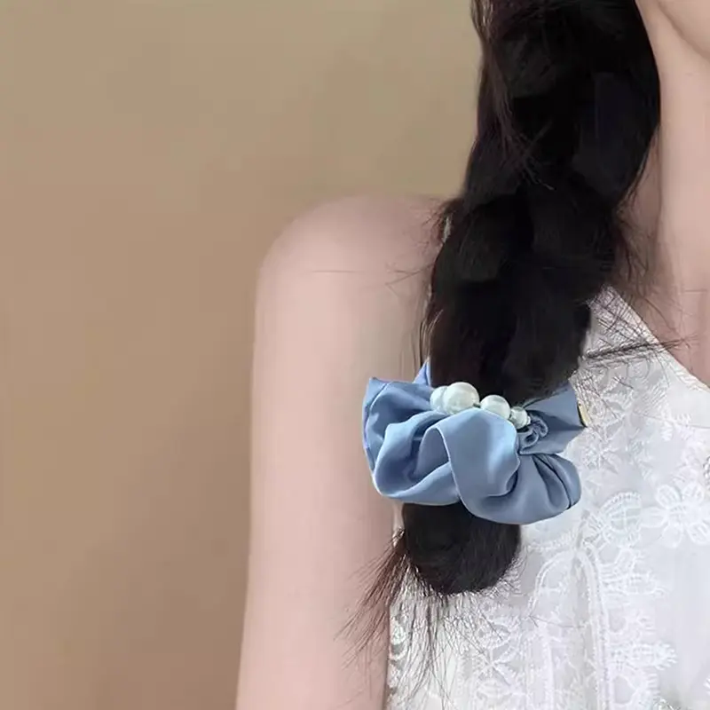 Refined Pearl Hair Accessories for Women: Large Intestine Scrunchie, Ponytail Band, Ultra-Sweet Hair Decor