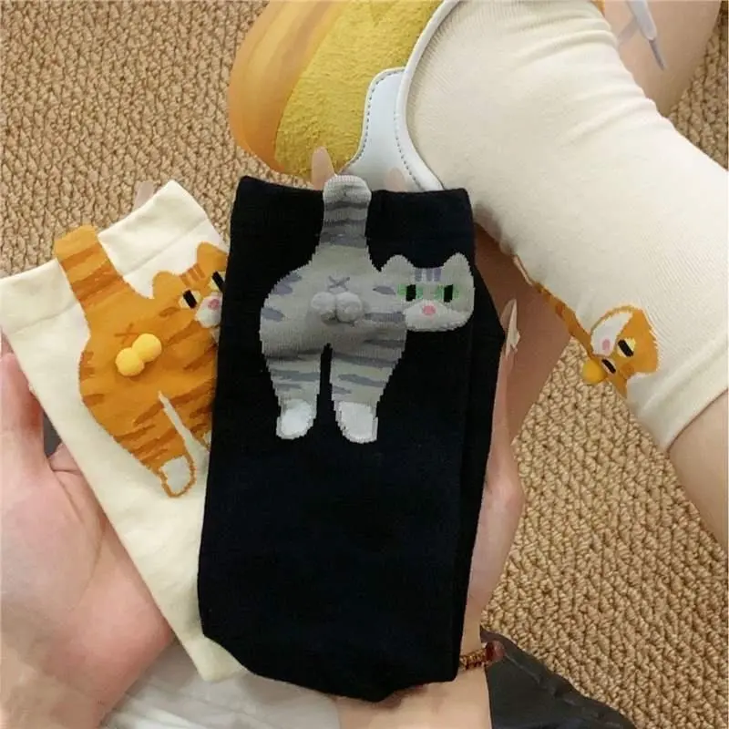 324