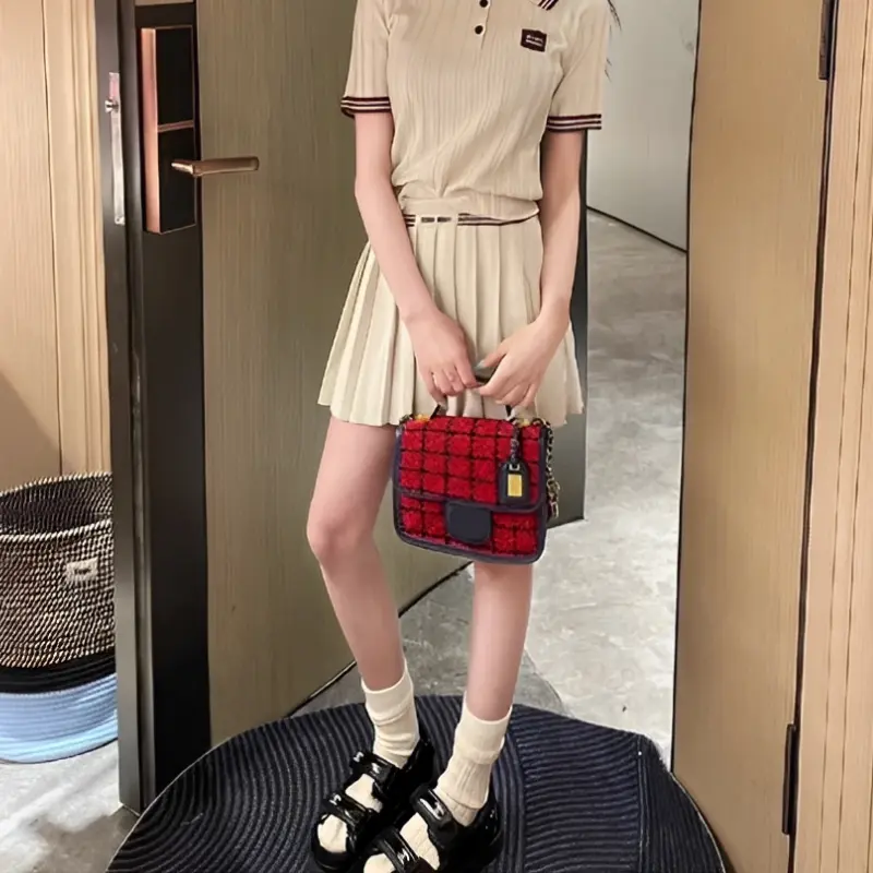 Fashionable College Style High Waist Sweet Knitted Pleated Skirt For Women