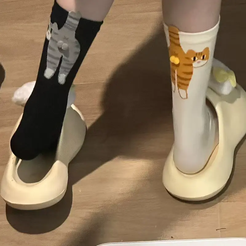 Women's Cartoon Cat Ding Bell Ball Socks For Women Summer Ins Cotton Cute Japanese Funny Sports Mid-tube Socks 36-42