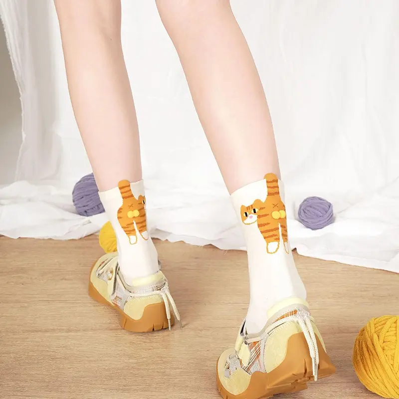 Women's Cartoon Cat Ding Bell Ball Socks For Women Summer Ins Cotton Cute Japanese Funny Sports Mid-tube Socks 36-42