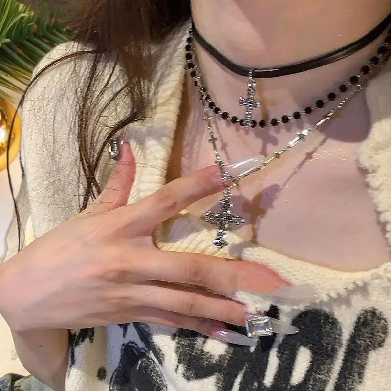 Gothic Dark Style Beaded Thorns Rivet Cross Necklace Women's Punk Vintage Double Layer Chain Jewelry Accessory