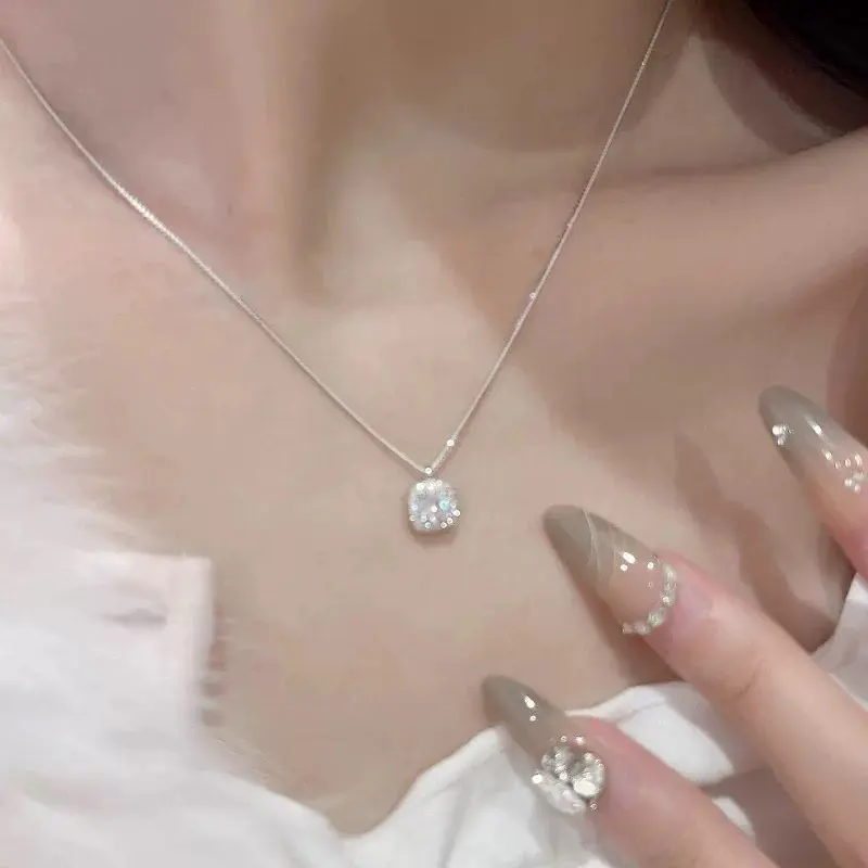 Fashionable Simple Elegance Thin Chain Necklace; Perfect Gift For Women and Girls