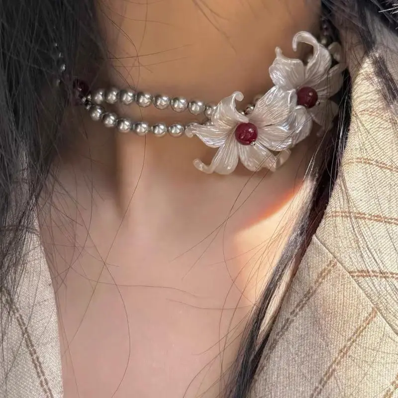 Fashion Double Layered Pearl Bead Necklace Ring For Women Men Gothic White Iris Flowers Short Necklace Y2K Charm Jewelry Gifts