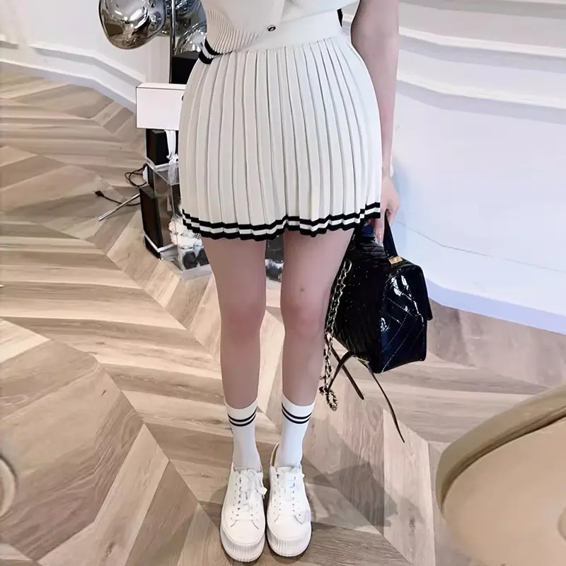 Fashionable College Style High Waist Sweet Knitted Pleated Skirt For Women
