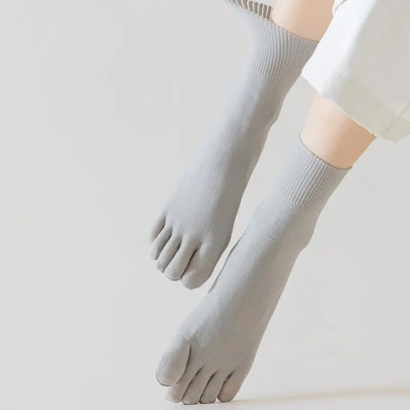 1Pair Slender Breathable Drying Short Hosiery Five Finger Socks, Monochromatic Split-toe Mid Gauge Socks