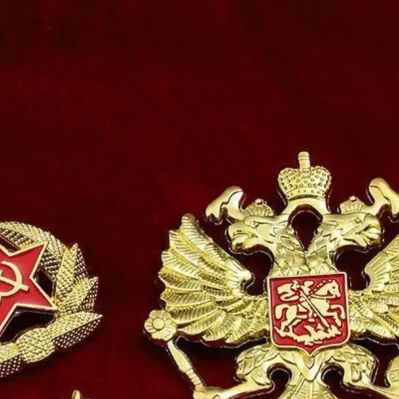 Russian Double-headed Eagle Emblem, Soviet Sickle And Hammer, First-class Patriotic Medal, Red Five-pointed Star Metal Brooch