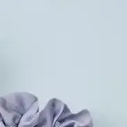 324