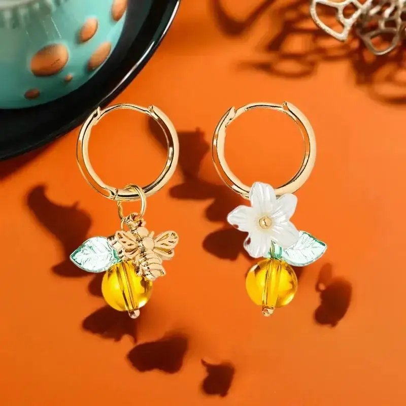 Fashionable Orange Fruit Honey Bee Hoop Earrings For Women Ear Buckle Suitable For Wearing Jewelry Gifts