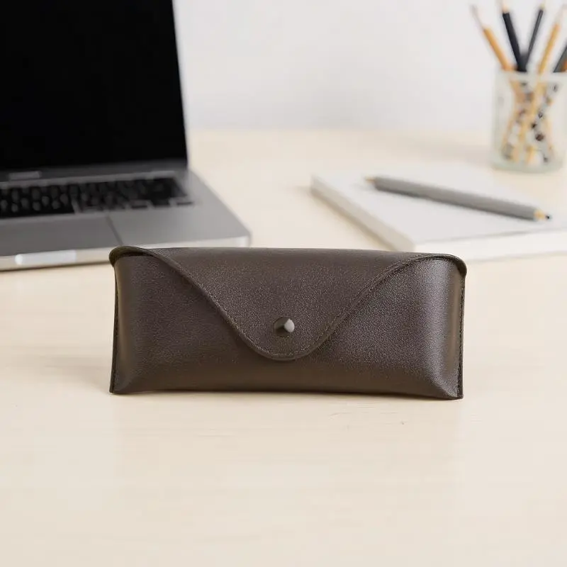 Single Piece Robust Leather Sunglasses Box; Resistant to Pressure, High-end Protective Eyewear Container