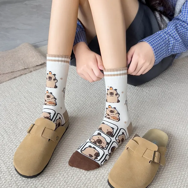 1Pair Funny Cute Cartoon Capybara Cotton Comfortable Stockings Unisex Fashion Kawaii Capybara Socks Novelty Daily Socks Gifts