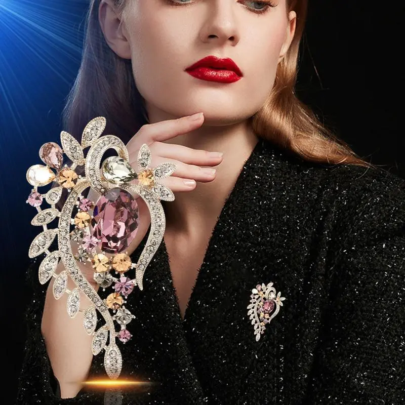 Fashion Rhinestone Crystal Plants Leaf Brooches For Women Clothing Coat Jewelry Accessries Gifts