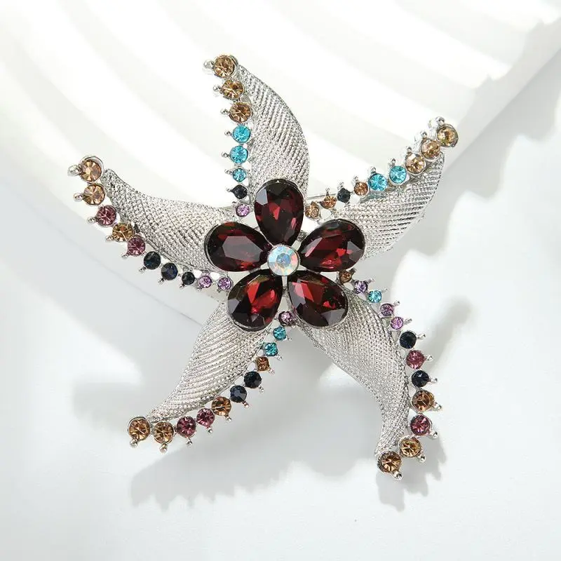 Fashion Exquisite Luxurious Starfish Crystal Flowers Brooches For Women Clothing Coat Jewelry Accessries Gifts
