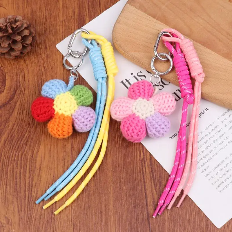 Creatively Crochet Colorful Flower Keychain Korean Rainbow Knitted Flower Backpack Pendant Spring Keyring Decoration