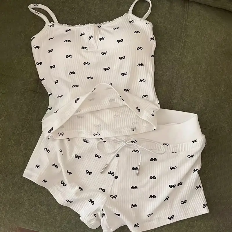 Bowknot Summer Ice Silk Thread Pajamas Set With Chest Pad Suspender Suit For Women